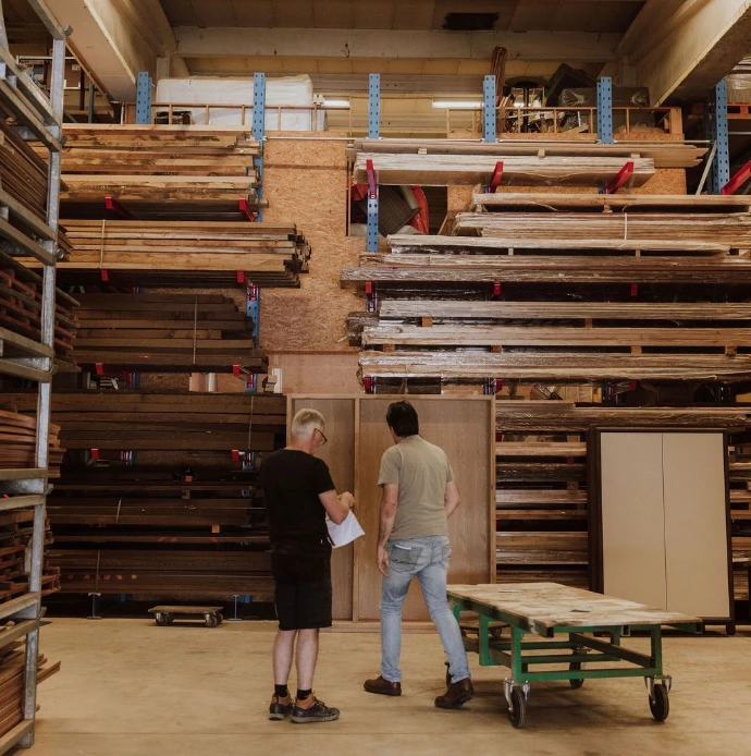 Maatwerkmeubelen in het eigen atelier van Sanskriet in Brugge